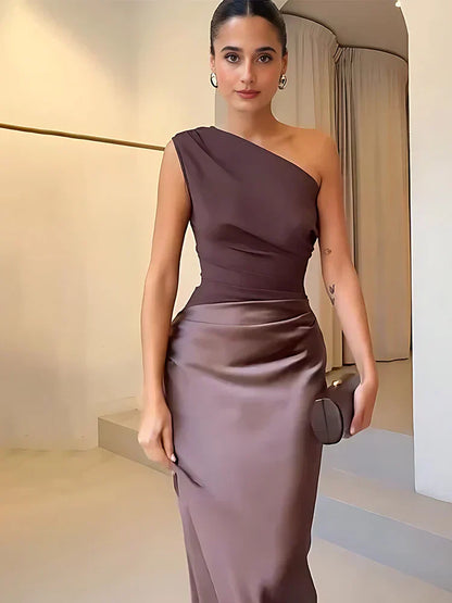 Luna™ | Maxi Dress with a Gilt in Satin